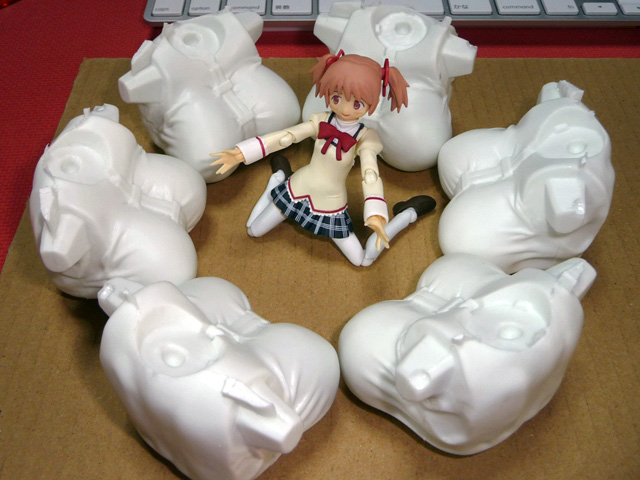 マミさん胸像 マミさん胸像
